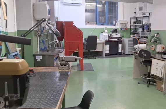 Officina meccanica